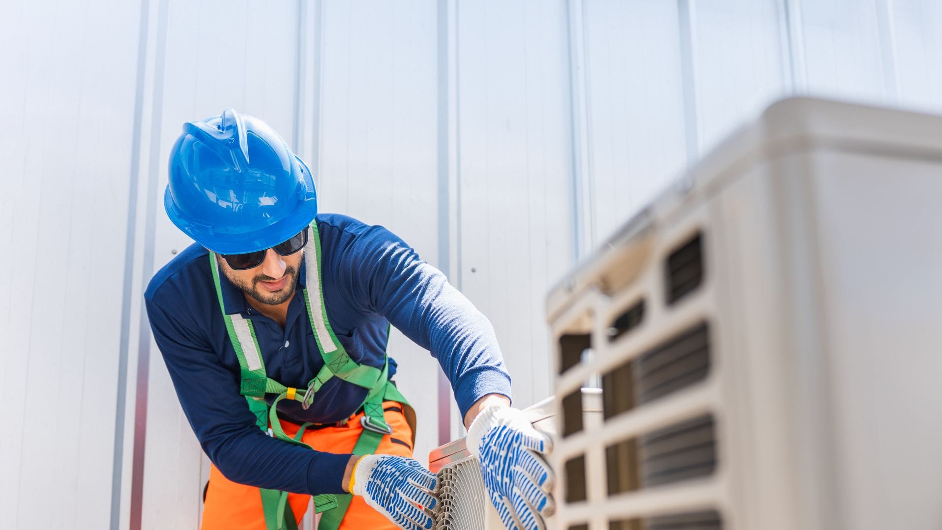 Commercial HVAC service work