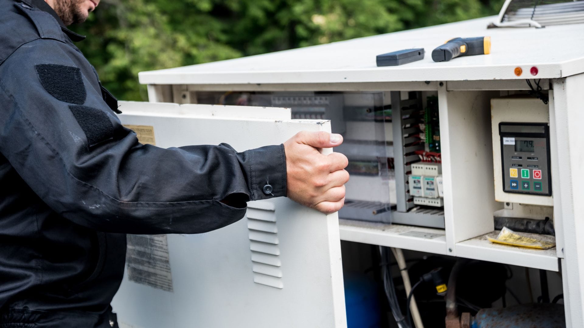 HVAC control panel diagnostics